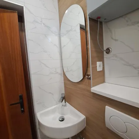 Mara Apartment
