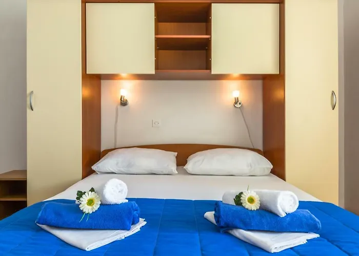 Apartment Mara Makarska