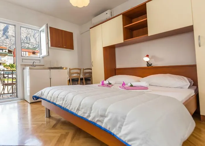 Apartman Mara *