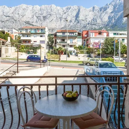 Mara Makarska