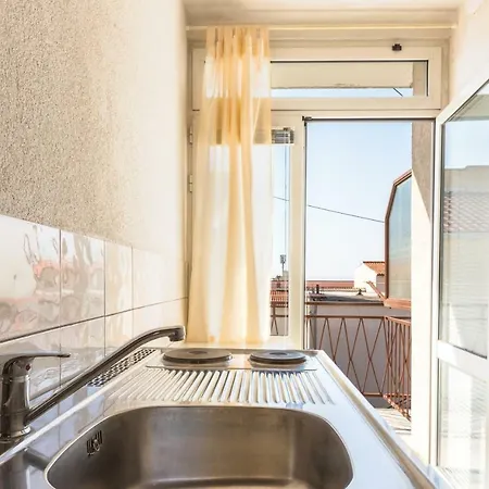 Mara Apartment *
